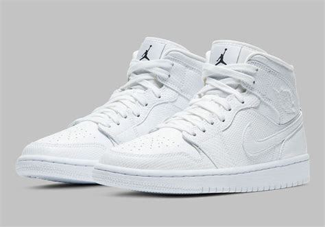 weiße nike jordans|nike jordan white shoes.